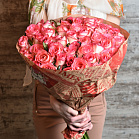 Букет из 101 розы Джамиля (двухцветная)